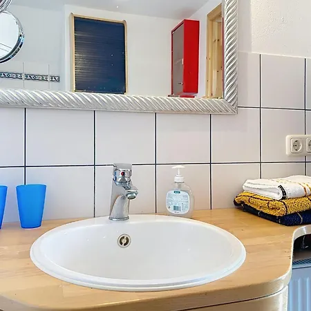 Fischerhus By Interhome